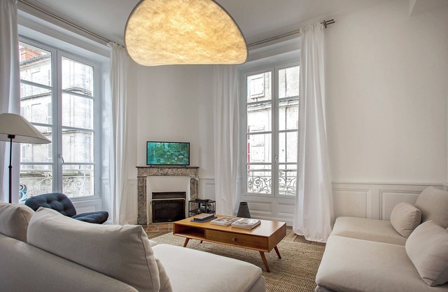 Beautiful apartment with parking historic center