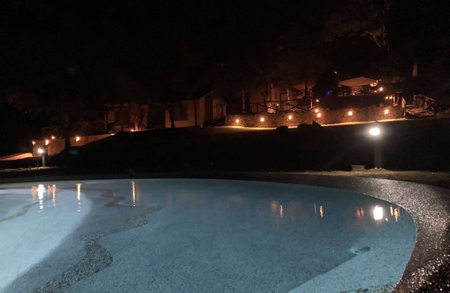 Beautiful apartment in villa for 5 people with WIFI, A/C, pool, patio and pets allowed