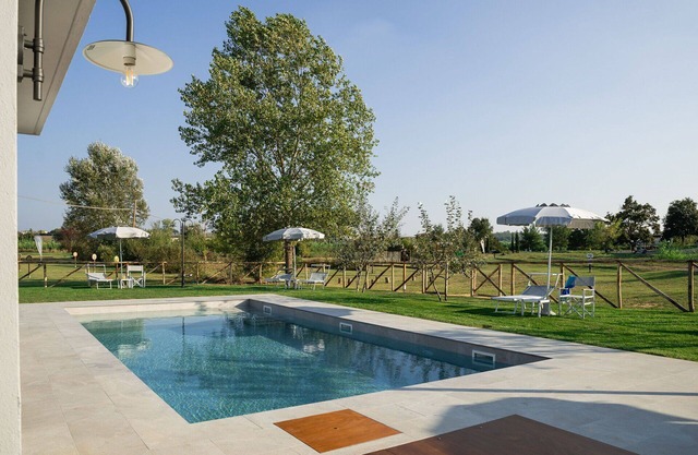 Beautiful apartment in villa for 2 people with A/C, pool, WIFI and TV