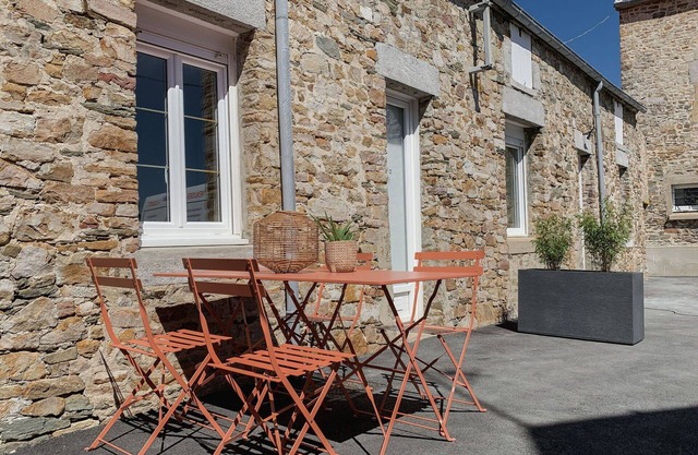 Beautiful apartment in villa for 3 people with WIFI, TV, terrace and pets allowed