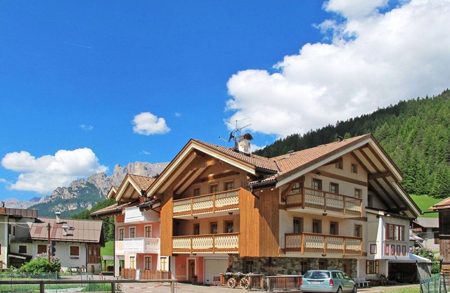 Beautiful apartment for 6 people with WIFI, TV and balcony