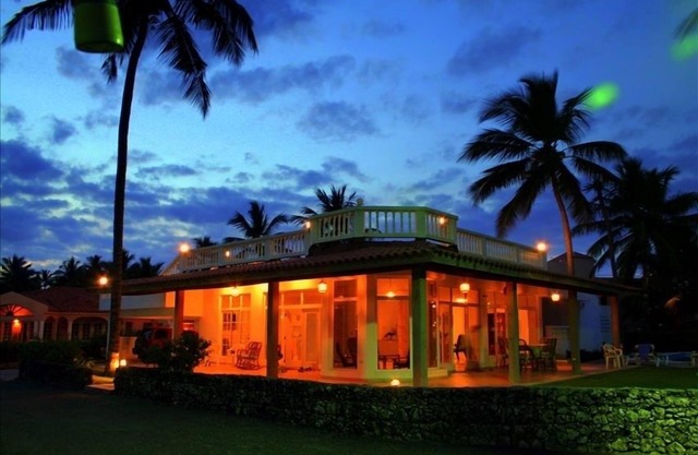 Beautiful Beachfront Villa on Cabarete Bay with Amazing Views