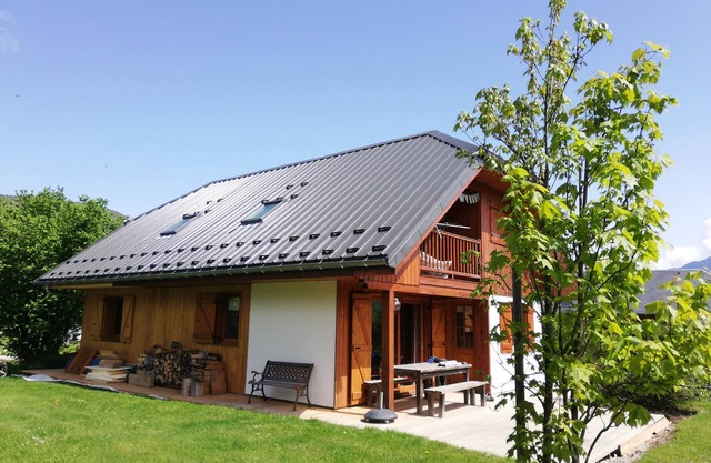 Beautiful chalet medium mountain view magnificent, calm, Savoie, Bauges