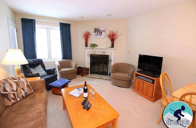 Beautiful condo nestled slope side on Pico Mtn-walk to lift &ski back! 202