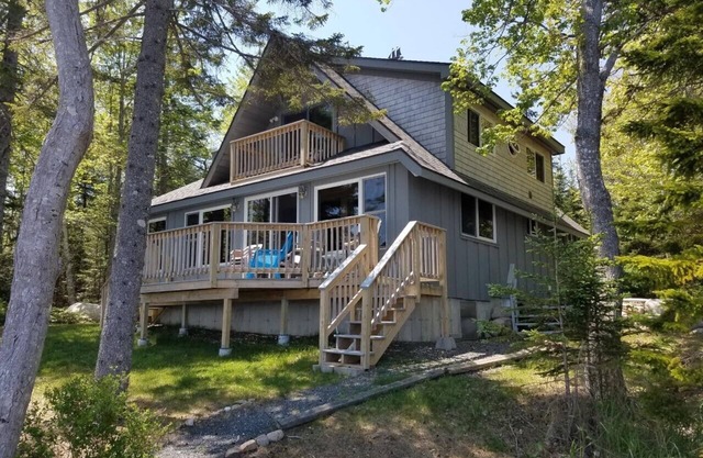 Beautiful Downeast Maine Oceanfront Cabin near Acadia National Park