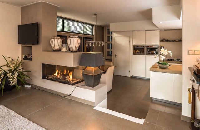 Beautiful exclusive large Houseboat-Apartment in the Jordaan district