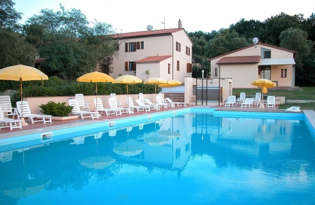 Beautiful Farmhouse 20 km from Pisa with Swimming Pool - Apartment Le Mimose