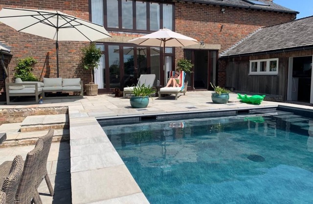Beautiful Family Home with pool in West Wittering