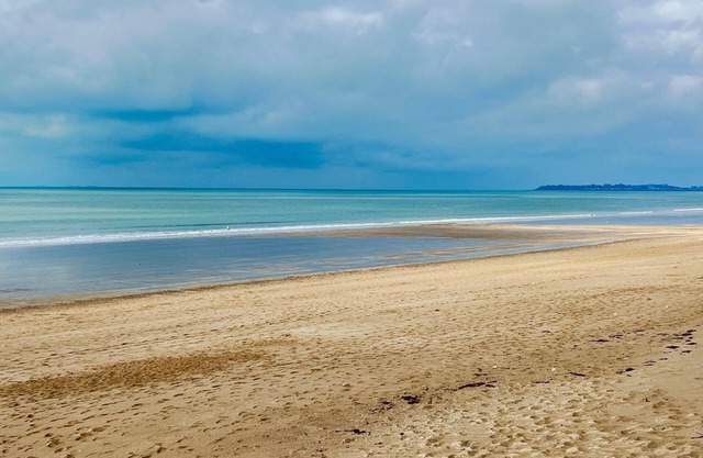 Beautiful family seaside villa 200m from the beach