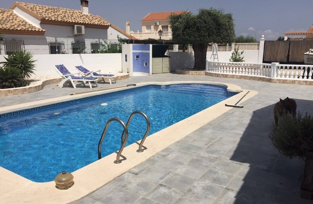 Beautiful, fully equipped detached villa with a private swimming pool.