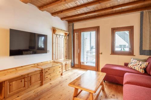 Beautiful ground floor flat few steps from centre