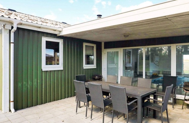 Beautiful Holiday Home in Hals with Swimming Pool