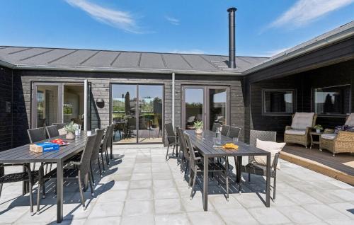 Beautiful Home In Ålbæk With Sauna