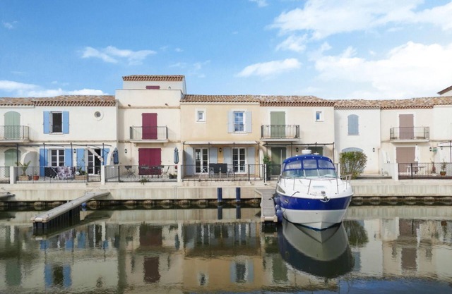 Beautiful home in Aigues-Mortes