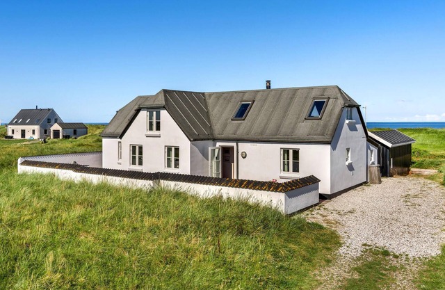 Beautiful home in Frøstrup with sauna