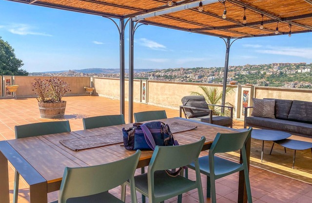 Beautiful home in Modica