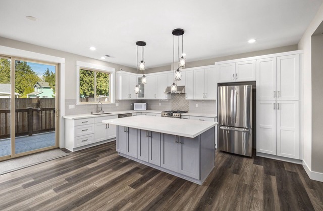 Beautiful house 5Bed 5 Bath Wifi 1gbps, Close to Seattle