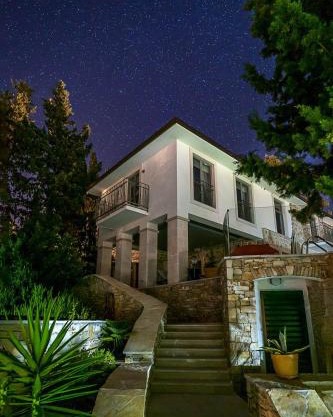 Beautiful Hvar Villa 4 Bedrooms Villa Stone Pine Private Infinity Pool & Stunning Sea Views Vrboska