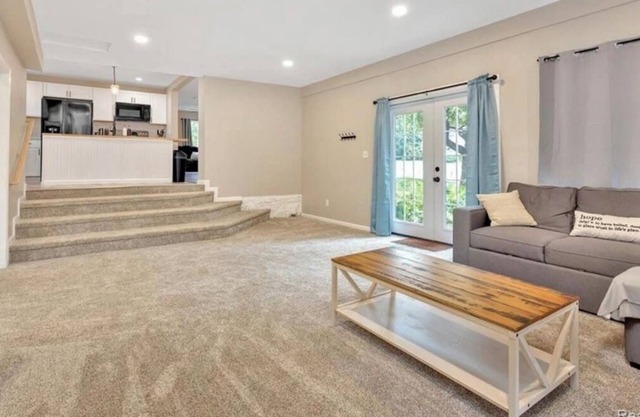 Beautiful Lake Town Retreat