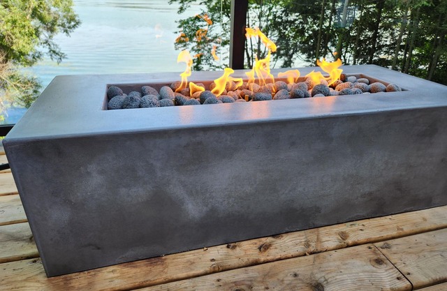 Beautiful modern cottage on Cranberry Lake