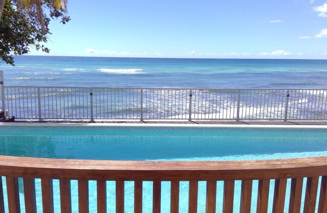 Beautiful Oceanfront Villa with Large Private Pool and Spacious Accommodation