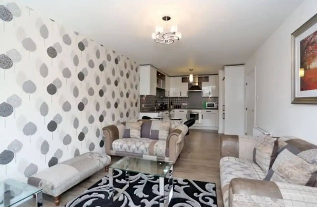 Beautiful One Bedroom Apartment