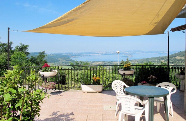 Beautiful private villa for 5 guests with WIFI, TV, terrace and pets allowed