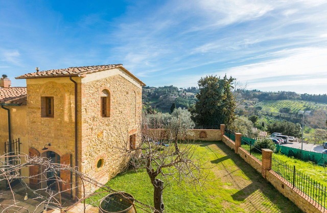 Beautiful private villa for 3 guests with A/C, WIFI, patio and panoramic view