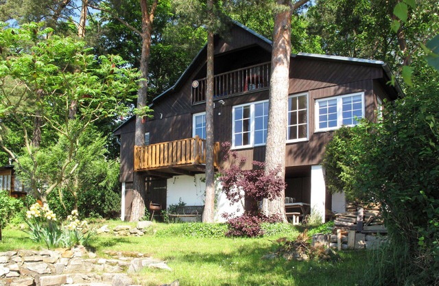 Beautiful private villa for 5 guests with WIFI, TV and terrace