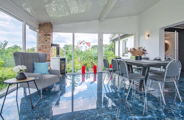 Beautiful private villa for 10 people with WIFI, private pool, TV, terrace and pets allowed