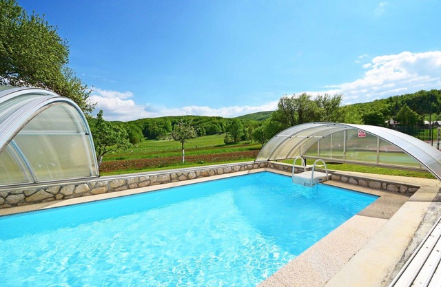 Beautiful private villa for 5 people with WIFI, A/C, pool, TV, terrace and panoramic view