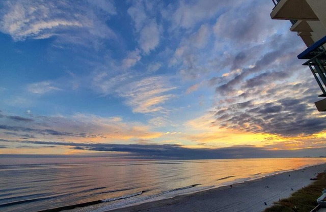 Beautiful views await you in this family friendly, quiet resort