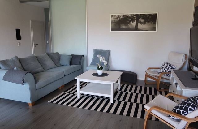 Beautiful villa for 4 guests with hot tub, WIFI, TV and terrace