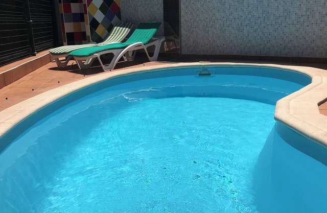 BEAUTIFUL VILLA, SEA, SUN, BEACH AND PRIVATE POOL, CLIMATIZED, A CHARM