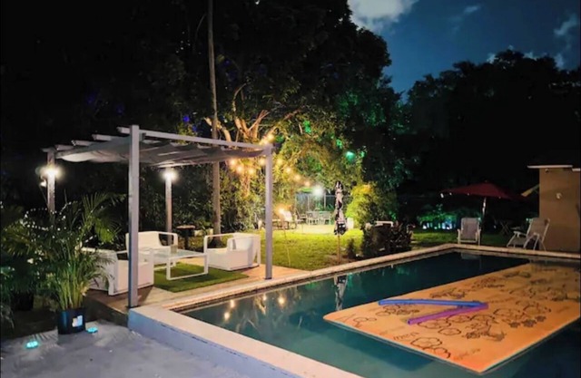 Beautiful Villa with Pool in awesome Miami!