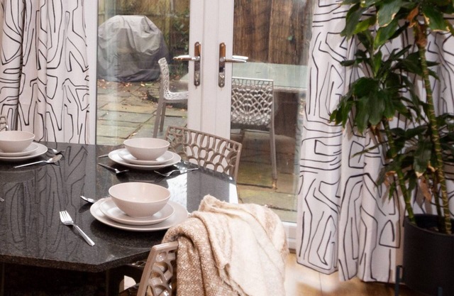 Beautiful West Didsbury 4BR Home
