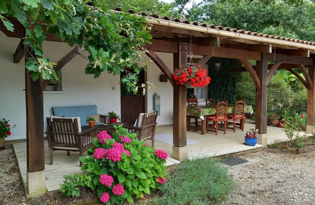 Beautiful Woodland Retreat.