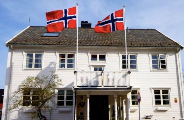 Bed & breakfast with WiFi in charming Bodø