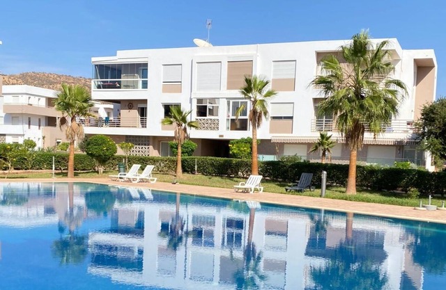Bel appartement avec piscine