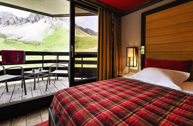 Belambra Clubs Tignes - Val Claret - All inclusive - Premium Room 2 Adults Stunning View with Balcony