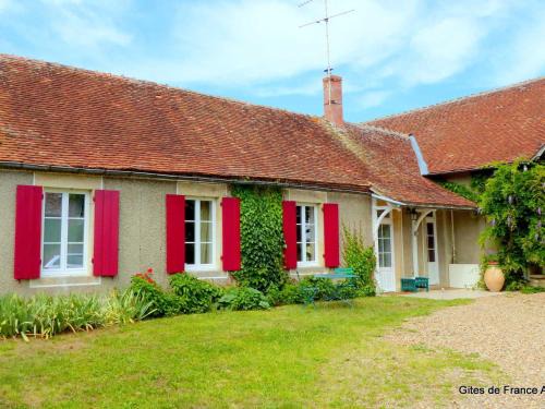 Belle longère bourbonnaise rénovée avec jardin et animaux acceptés - FR-1-489-376