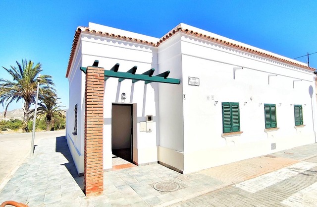 Belvilla by OYO Villa Cepillo I