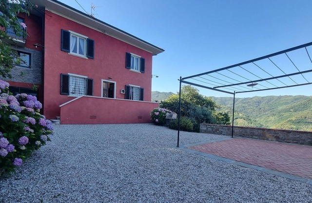 Belvilla by OYO Villa Rossa