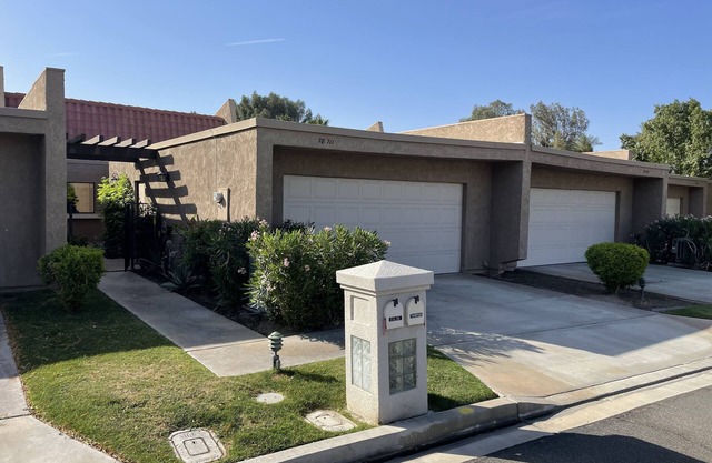 Bermuda Dunes Townhome