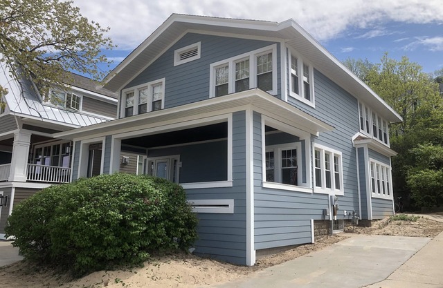 Best Front Porch In Macatawa - Private Lake Michigan Beach - 4 WEEK MINIMUM
