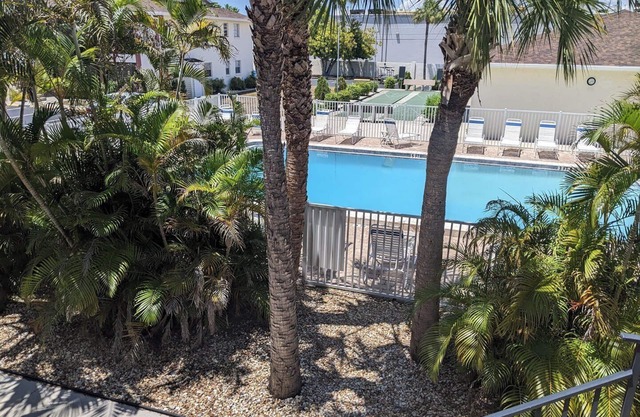 Best Location in Palm Manor Overlooking Pool