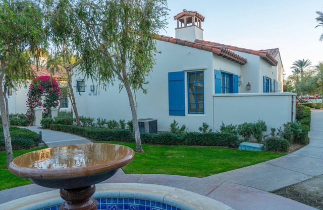 Best Location, Quiet Single Level Villa near Clubhouse, Main pool and Lap pool