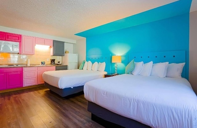 Best Place to Unwind! 2 Relaxing Units! Pet-friendly Property, Free Parking