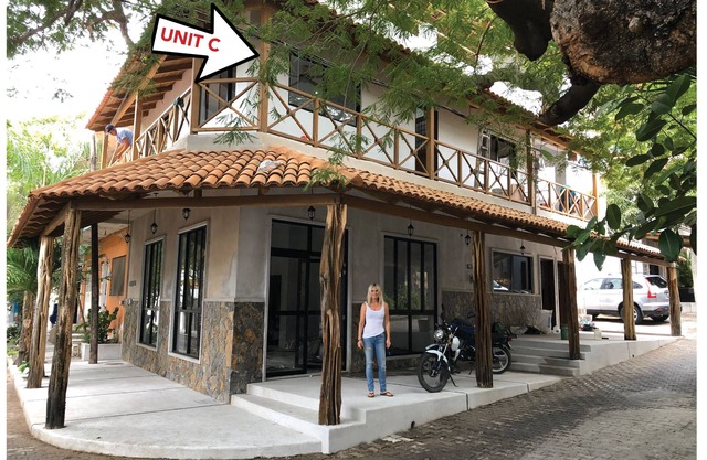 Best Unit in triplex! #20 Calle Sonora, Unit C