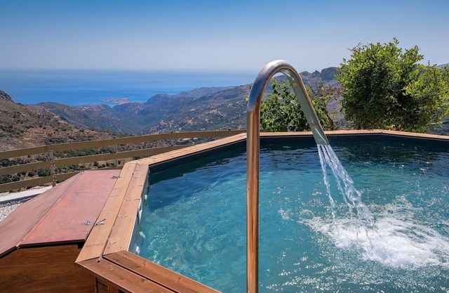 Best View Mountain Villa - Private Pool with amazing view - Temenia